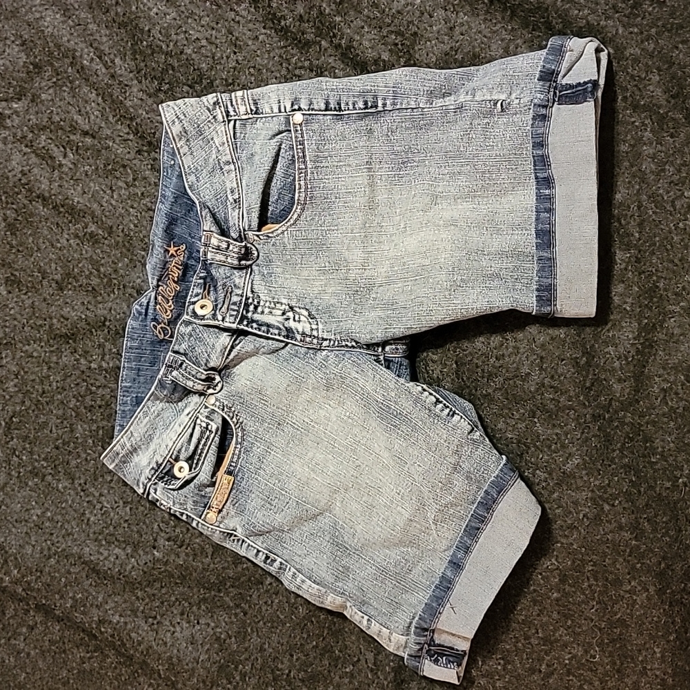 Bubblegum denim shorts size 9/10 womens